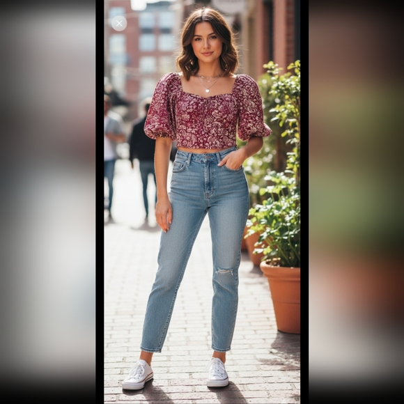 Japna Women's Floral Smocked Crop puff sleeve top Top Blouse Size M - Picture 2 of 12